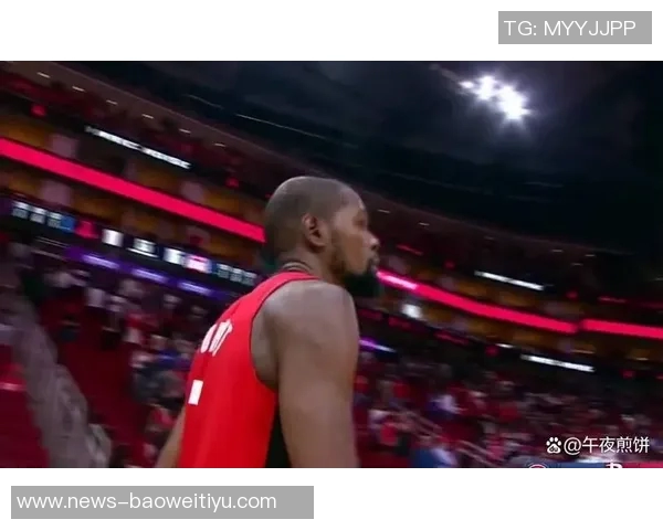 康宁汉姆盛赞杜兰特的独特能力让防守者时刻感受到巨大的压力 康宁汉姆盛赞杜兰特的独特能力让防守者时刻感受到巨大的压力